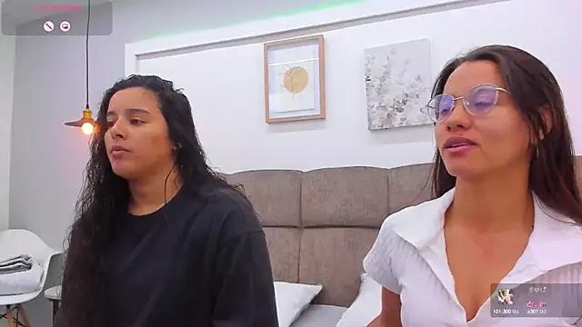 Snapshot of Dilan_y_Mia chatting on February 13, 3:24 pm Dilan y Mia online show from February 13, 3:24 pm