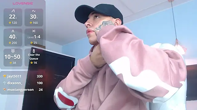 Lobo 17  online show from October 15, 3:39 am