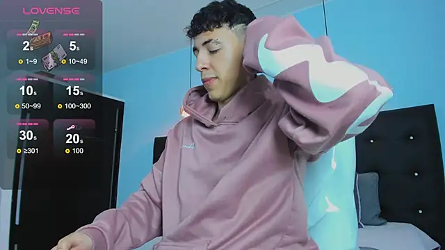 Lobo 17  online show from November 12, 3:51 am