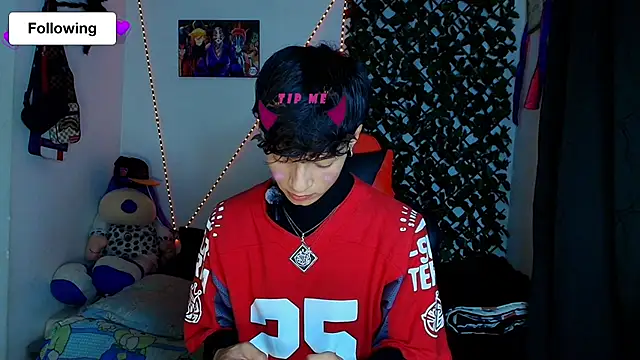 twink sebas  online show from February 26, 4:25 am