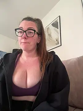 Miss Stassi online show from March 16, 4:45 pm