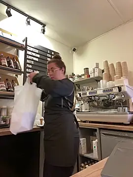 cinnabon  online show from October 19, 1:56 pm