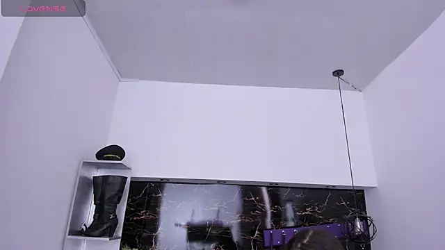 Kathia Armstrong online show from January 13, 12:35 pm