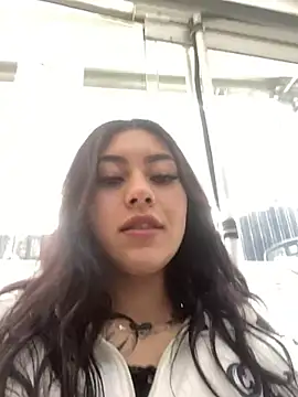 emily 22x online show from January 3, 4:37 pm