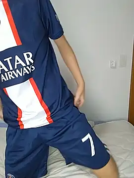 itsme LEON online show from December 13, 1:12 pm