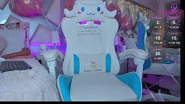 Amber villalobos  online show from February 14, 10:28 am