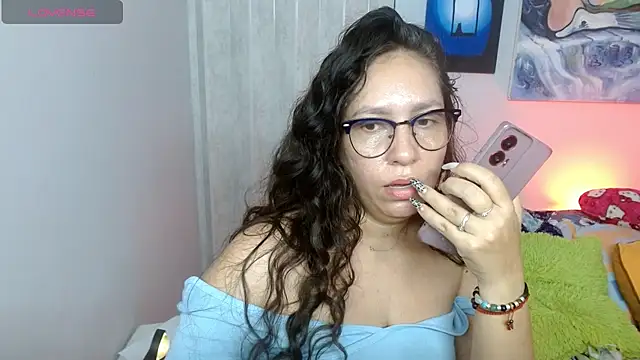 naihroby online show from October 17, 2:04 am