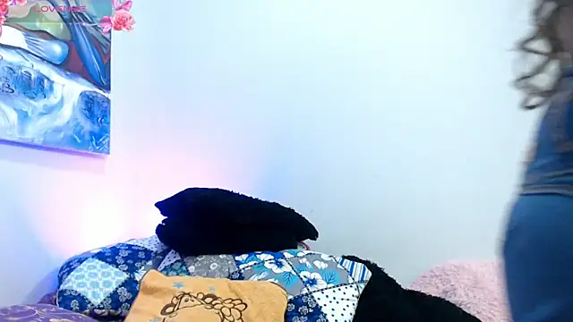 naihroby online show from November 5, 10:43 pm