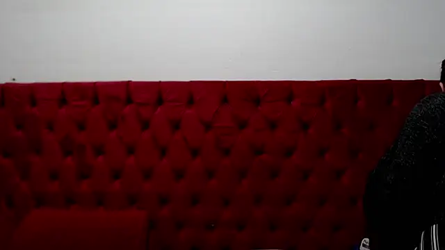 CarolineBrunx online show from January 14, 11:20 am