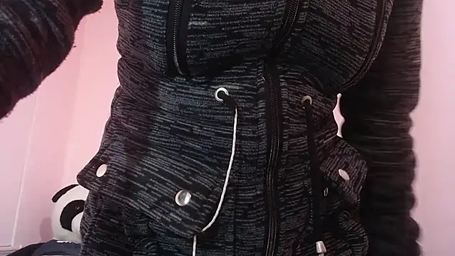 CarolineBrunx online show from February 28, 11:47 am