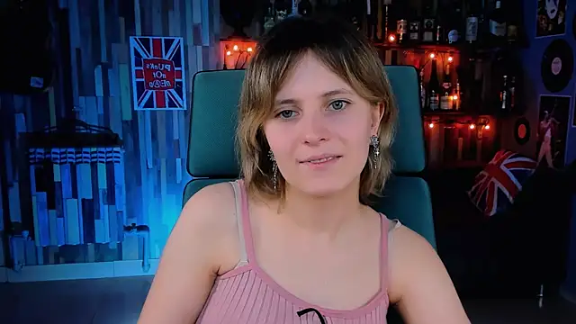 Snapshot of LolaAsmus chatting on January 17, 8:13 am LolaAsmus online show from January 17, 8:13 am