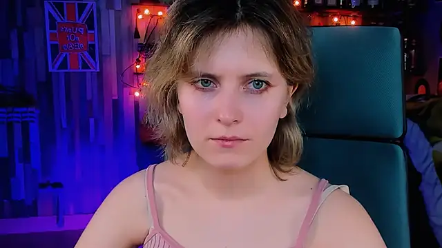 Snapshot of LolaAsmus chatting on January 17, 3:00 pm LolaAsmus online show from January 17, 3:00 pm