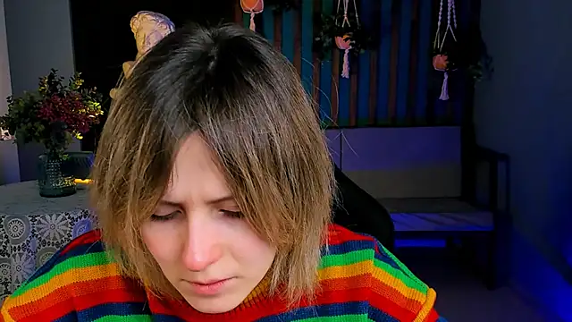 Snapshot of LolaAsmus chatting on January 21, 6:11 am LolaAsmus online show from January 21, 6:11 am