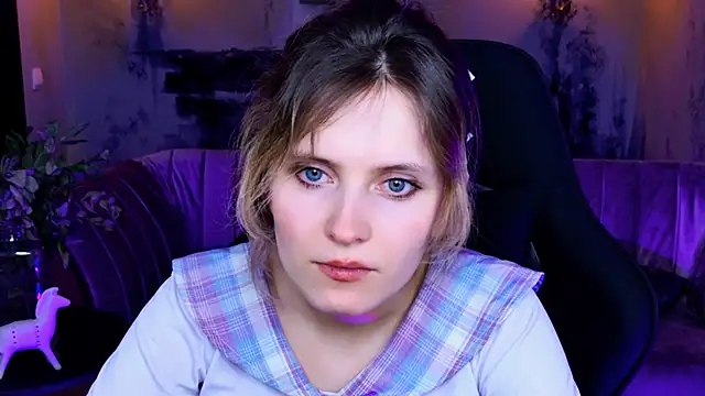 Snapshot of LolaAsmus chatting on February 15, 2:22 pm LolaAsmus online show from February 15, 2:22 pm