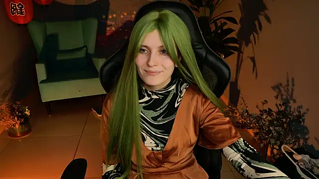 Snapshot of LolaAsmus chatting on February 22, 2:30 pm LolaAsmus online show from February 22, 2:30 pm