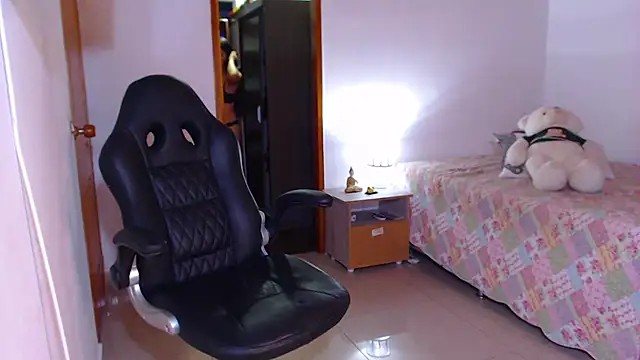 Otilia Sigrid online show from December 20, 10:54 pm