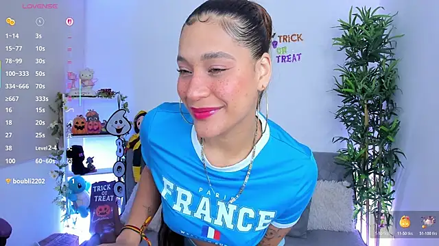 natty romanof 18 online show from November 5, 11:54 am