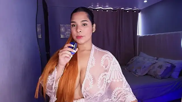 Snapshot of Shenoa1 chatting on October 28, 1:14 pm Shenoa1 online show from October 28, 1:14 pm