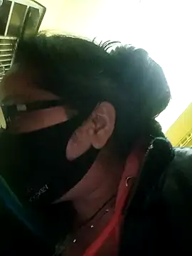 heenage online show from December 22, 1:45 am