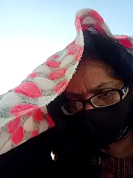 heenage online show from January 18, 10:06 am