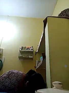 heenage online show from February 12, 2:10 pm