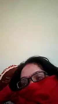 heenage online show from February 14, 8:42 am