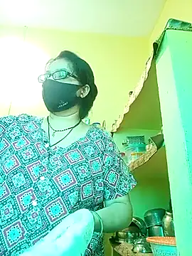 heenage online show from March 18, 5:52 am