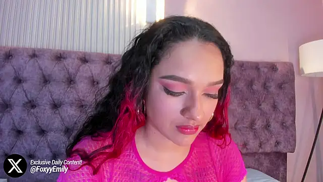 EMILYY FOXY online show from February 4, 10:55 pm