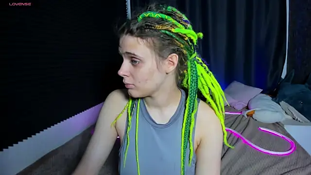 KIKI Krash online show from October 23, 10:36 am