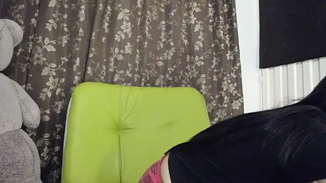 Nathaly love96 online show from January 15, 11:19 pm