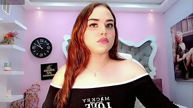 Sophia-Isabella online show from January 24, 11:45 pm