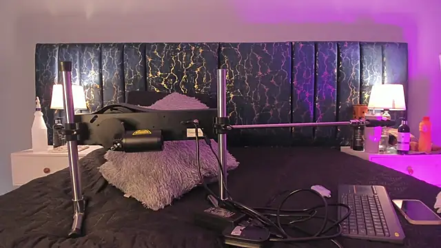 Sophia Lemos online show from November 29, 2:09 pm