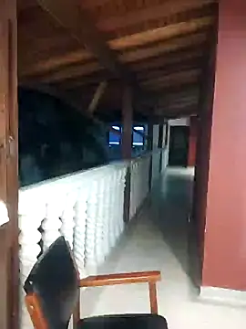 Adel Nesbiit online show from February 5, 1:04 am