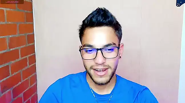 Leandro valenzuela online show from March 12, 9:03 pm