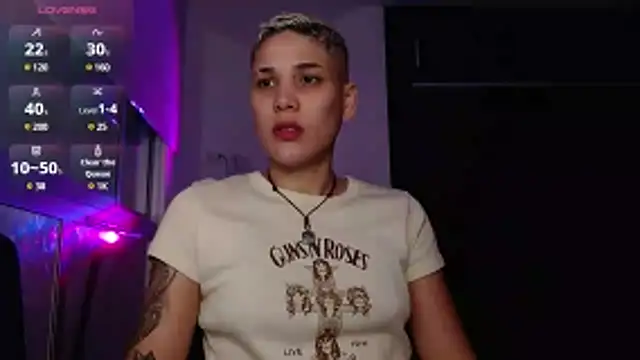 Charlee pink online show from December 4, 9:51 am