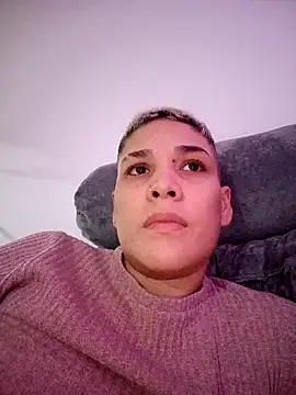 Charlee pink online show from December 6, 9:21 am