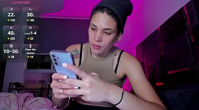 Charlee pink online show from February 18, 12:59 am