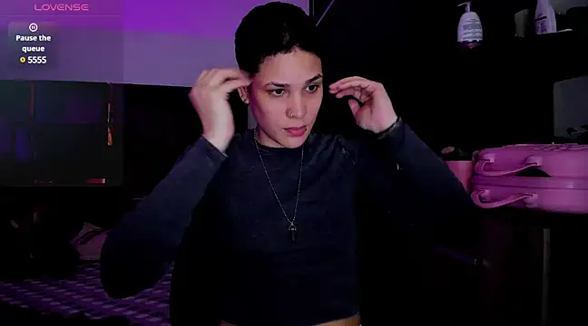 Charlee pink online show from February 22, 11:57 pm