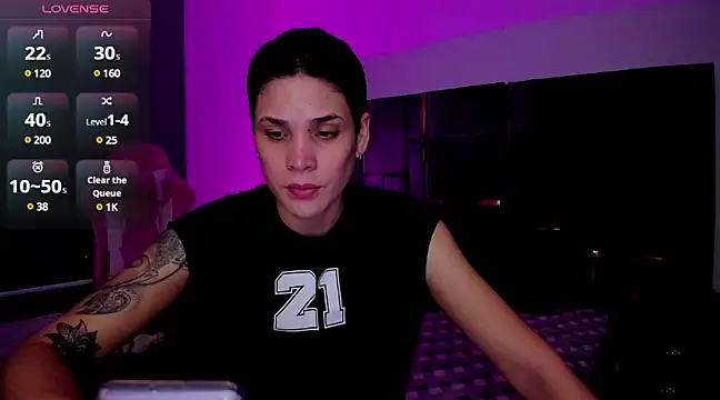 Charlee pink online show from March 6, 3:24 am