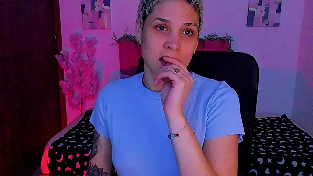 Charlee pink online show from October 24, 12:41 am