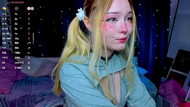 Snapshot of ElswythCovil chatting on October 5, 4:11 am ElswythCovil online show from October 5, 4:11 am