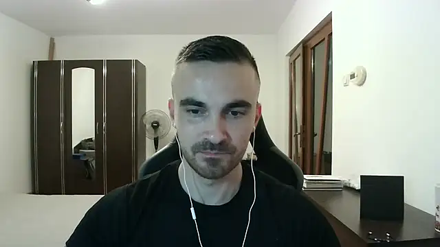 mu5clemania2 online show from November 27, 4:42 pm