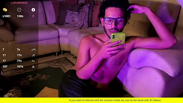 Nicholasrodrii online show from February 7, 5:52 am