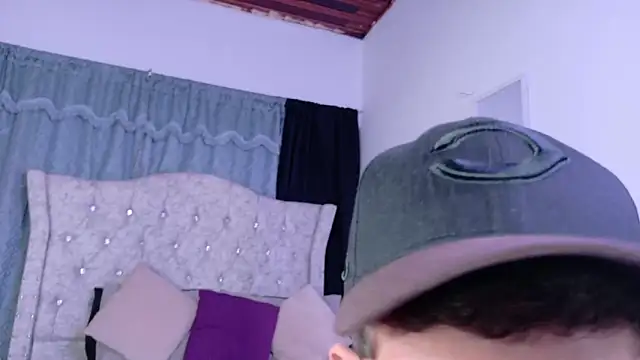 louis bcasta1 online show from February 28, 11:47 am