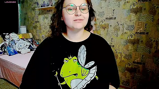 Snapshot of WhisperInTheDarkk chatting on September 10, 3:17 am WhisperInTheDarkk online show from September 10, 3:17 am