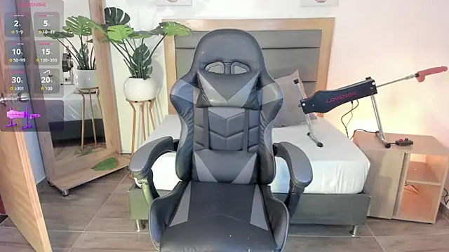 Snapshot of irantzu_hank chatting on January 22, 1:42 pm irantzu hank online show from January 22, 1:42 pm