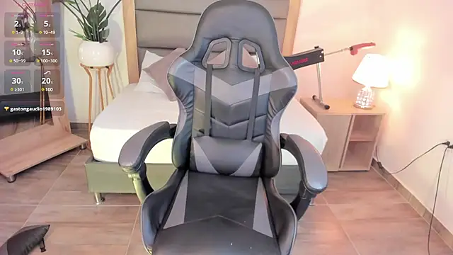 Snapshot of irantzu_hank chatting on January 23, 3:32 pm irantzu hank online show from January 23, 3:32 pm