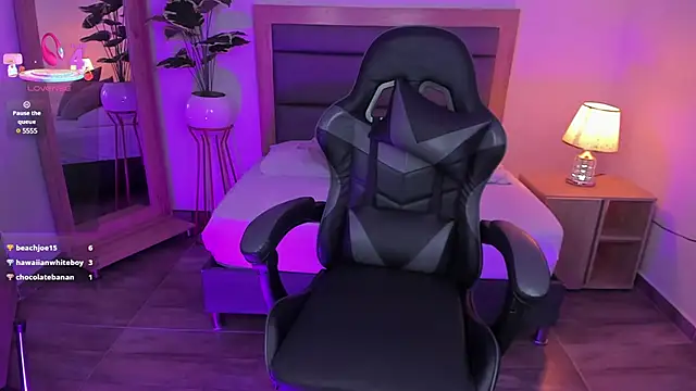 Snapshot of irantzu_hank chatting on February 25, 3:38 pm irantzu hank online show from February 25, 3:38 pm