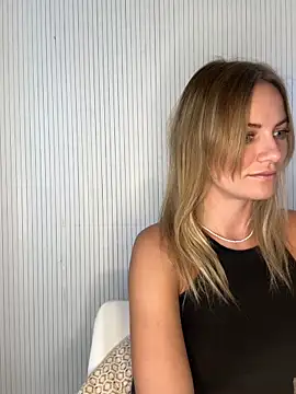 Milla  one online show from November 6, 10:38 am