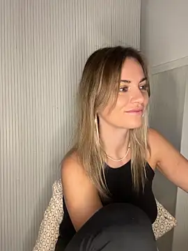 Milla  one online show from November 18, 6:07 am